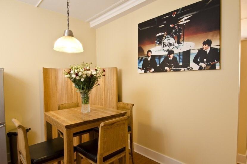 Beatles Apartment Liverpool Szoba fotó